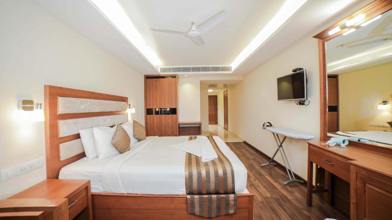 Dass Continental Thrissur Exterior photo