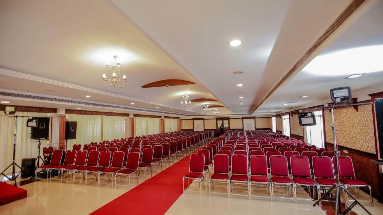 Dass Continental Thrissur Exterior photo